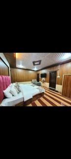 Rose guest house - Anantnāg - 1