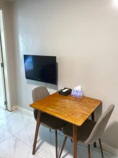 Monarch Parksuites - 5