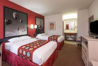 Quality Inn & Suites Sunport Airport Albuquerque - 9