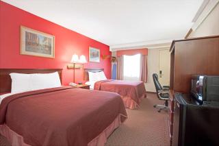 Travelodge by Wyndham Parsippany - 7