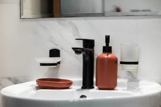 Relaxing & Bright 1BR in JVC with Balcony - 4