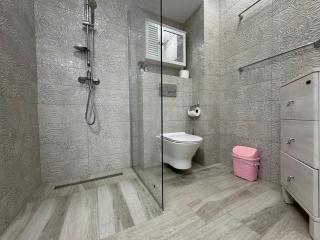 Comfy Studio with Perfect Location - 1