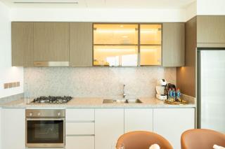 KeyRock - Palm & Sea View Retreat with Pool Access - 8