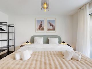 Bright flat with terrace in Sierre - 5