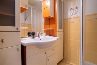 Comfy 1BR Apartment - 4