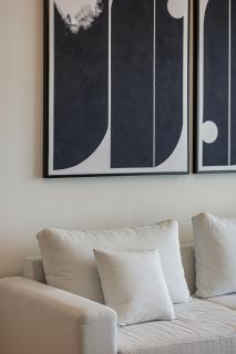 Luxury 3BR Palm Views at Emaar Beachfront - 4