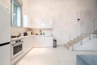 4BR Apartment Bograshov Beach TLV By Barnes - Tel Aviv - 3