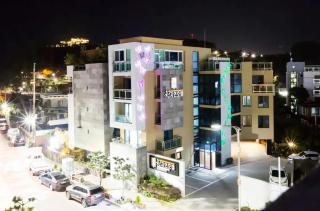 Cheonjiyeon Hotel - 1