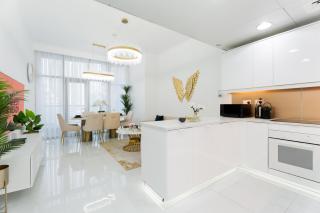 GuestReady - Fabulous home with Marina Canal views - 1