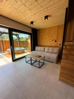 Osada na Jaworowej - 1