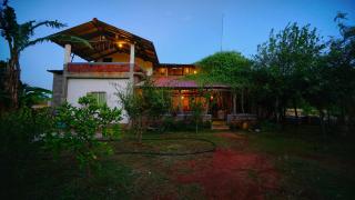 Mountain View Tranquil Eco Remote Lodge - Sigiriya - 0