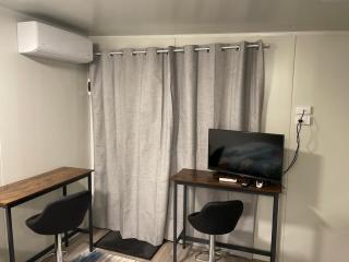 Cozy Private Unit - 3