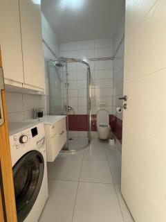 Riga Lux Apartment Prishtina - 9