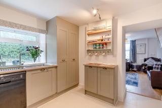 4 Bed in Aberporth oc-f32997 - 2