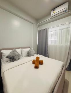 Bright and Cozy Escape with Plush Touches - Mandurriao - 6