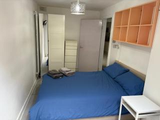 Cosy two bed Flat - 5