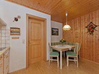 Chalet in St Gallenkirch near Ski Slopes - Sankt Gallenkirch - 1