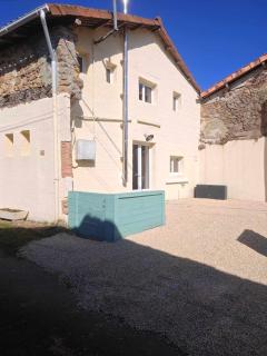 Beautiful country home in Chabanais - 0