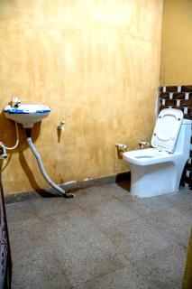 Hotel G N Palace - 8