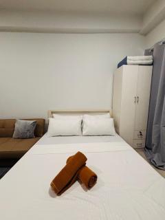 Minimalist Comfort with Homey Touches - Mandurriao - 0