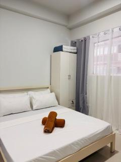 Minimalist Comfort with Homey Touches - Mandurriao - 2
