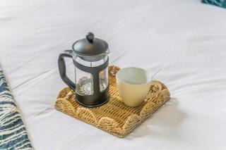 Stylish 4Bed Executive Stay WiFi and Parking - 2