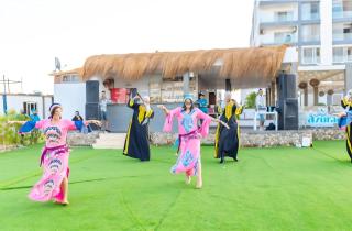Queen T Aquapark Hotel - 1
