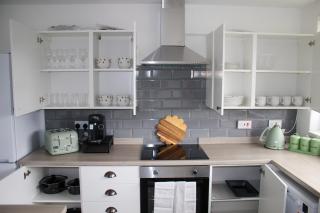 Cosy 3BR Flat With Free Parking Near Marina - Tewkesbury - 7