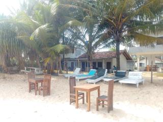 Kusuma's Lazy Left hostel - Midigama-Est - 7