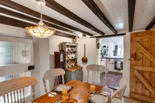 Finest Retreats - Wisteria Way - Dolton - 3