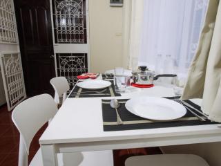 Cozy House 2BR BTS Ekkamai - 2