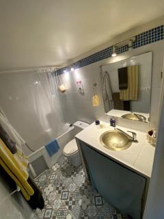 Townhouse in central Paris, all by foot - 4