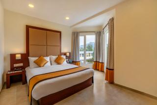 Sterling Ooty Fern Hill - 7