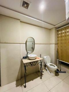 Furnished Apparment Eiffel Tower Bahria town Lahore - Dargai - 1
