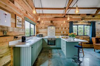 Orchard Farm Retreat - Sedgeberrow - 2