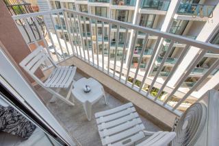 Sun, Sea & Comfort, Qawra Suites with Stunning Views by 360 Estates - 2