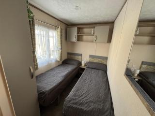 Comfy Cosy Caravan_Romney Sands - Littlestone-on-Sea - 1
