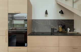 Hotel Vík - 3 BR Wellness Townhouses with Sauna, Jacuzzi & Panoramic Views - 4