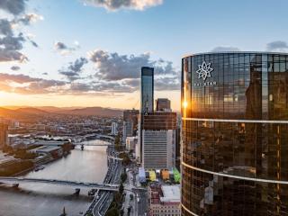 1Bedroom Apt in Queen's Wharf lv 62 - Skyline and City view - 7