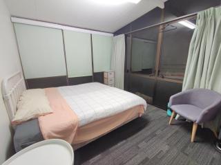 Greenlane house next to the park - 7