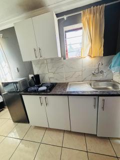 Zano guest suite - 9