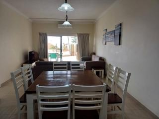 Saints View Resort Unit 1 - Uvongo Beach - 7