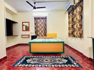 Aravind Guest House - 9