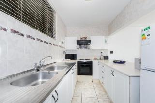 Ballito Beach Apartment - Ballito - 3