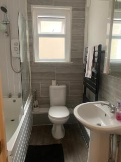 101 - Room 5 - Uplands - Sketty - 8
