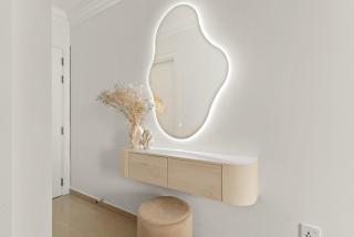 VayK - Vibrant 1BR in the Marina - 2