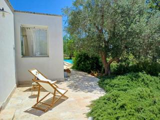 Restored Trullo In The Heart Of Valle D'itria - 8