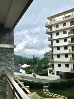 2BR Bristle Ridge Condo near Major Tourist Spots - Baguio - 3