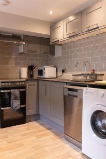 Charming Chilterns Countryside Apartment - 4