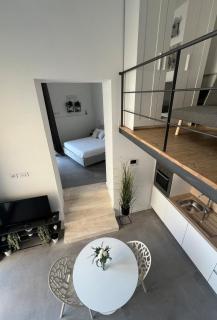 Lux Loft- Downtown Gem - 3